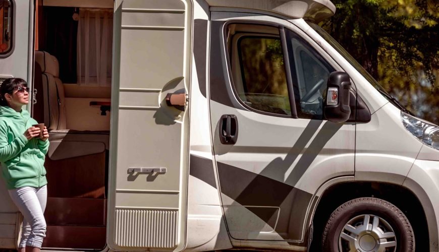 RV Buying Guide: How to Choose the Perfect Camper for Your Lifestyle